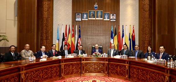 Kabinet baharu Sabah komited memacu kemakmuran dan kemajuan negeri 