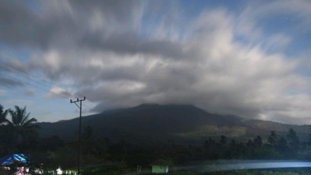 Indonesia keluar amaran tahap IV untuk Gunung Lewotobi Laki-Laki